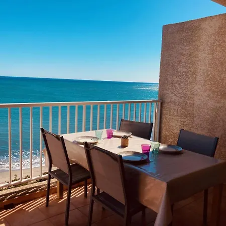 Punta Di Mare, Appartements Comme Sur Un Bateau Linguizzetta Exterior foto